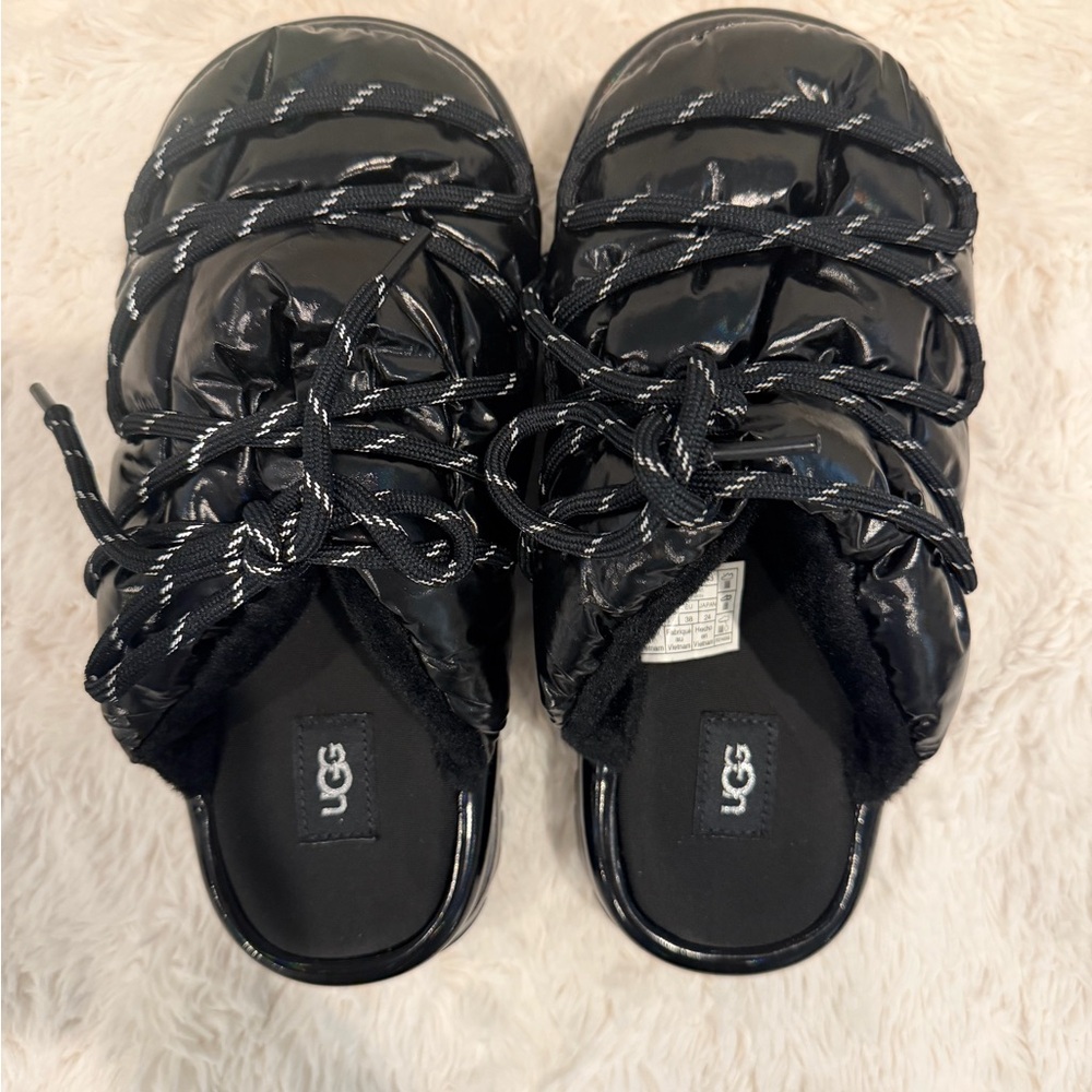 UGG Black Quilted Slip-On Footwear - Picture 2 of 5